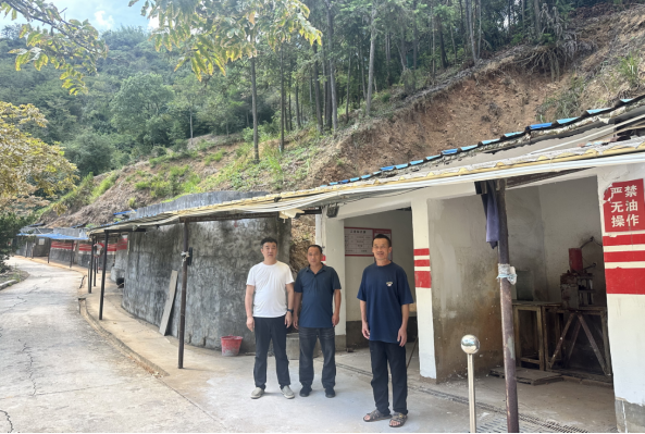 1760322800143353.png 350280c0-9341-40eb-9c92-82ef783d9775.png